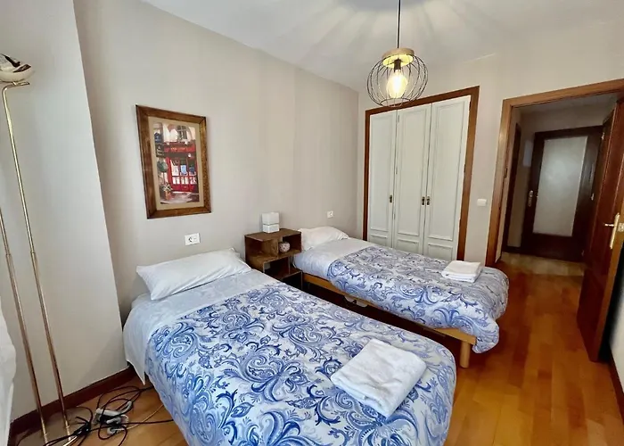 Atuaire Agradable En El Centro De Parking Incluido Apartment *